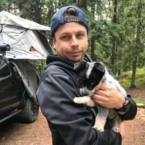 Meet your Posher, Christopher